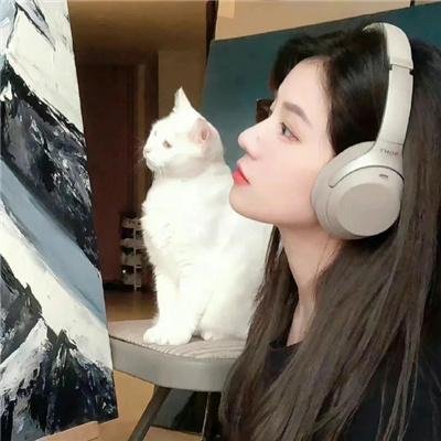 女人是英雄